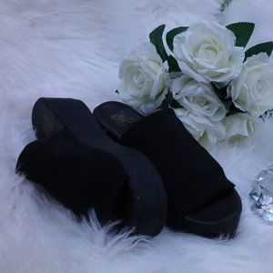 WEDGE SLIPPERS